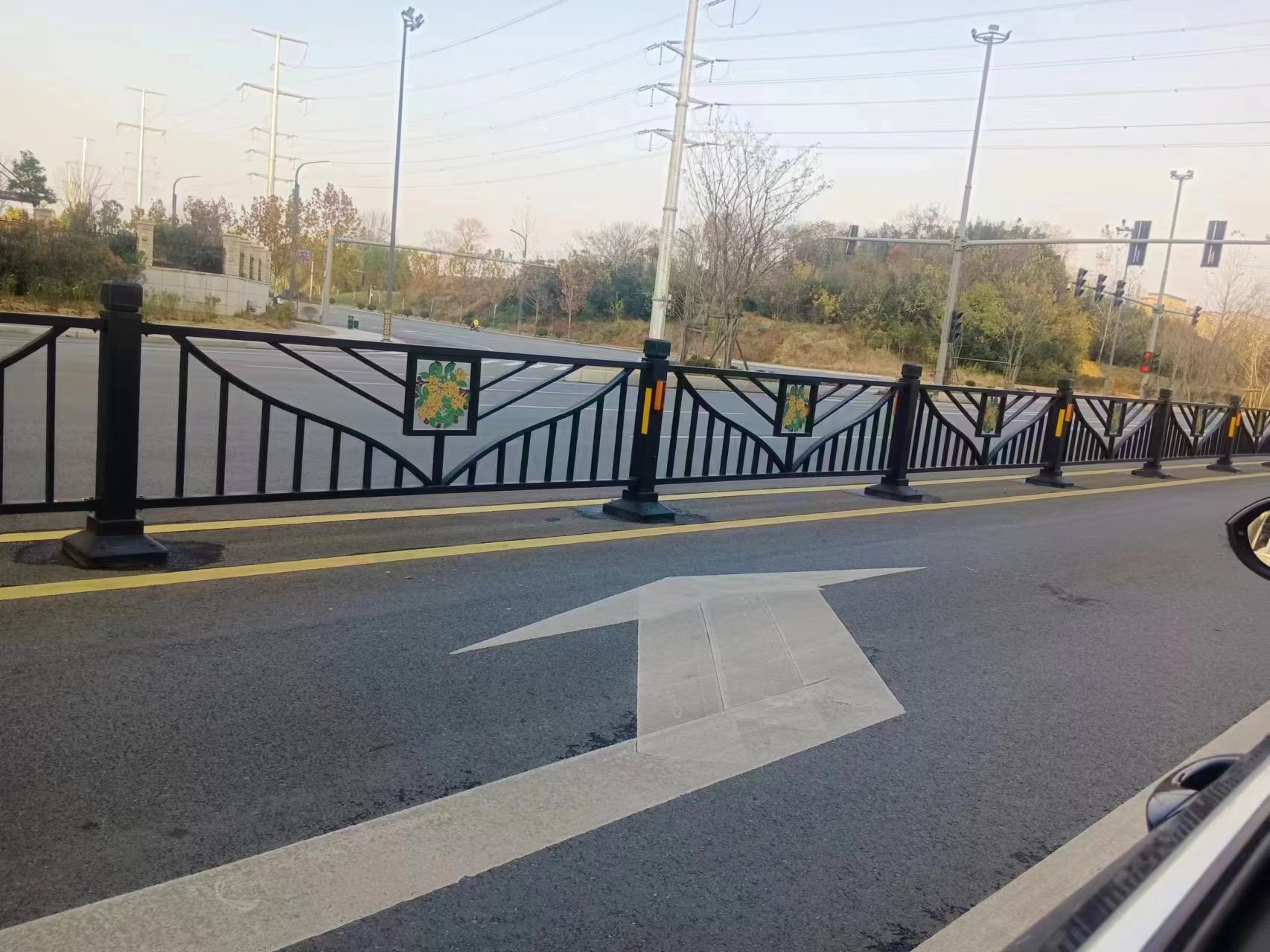 道路护栏
